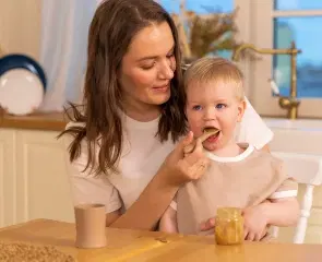 Dents qui poussent, appétit qui baisse : retrouvez mes astuces de Maman Pro !